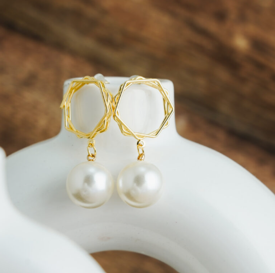 Luxury Geometric Pearl Drop Earrings for Women